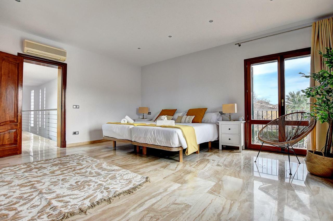 Con Piscina Villa Palma